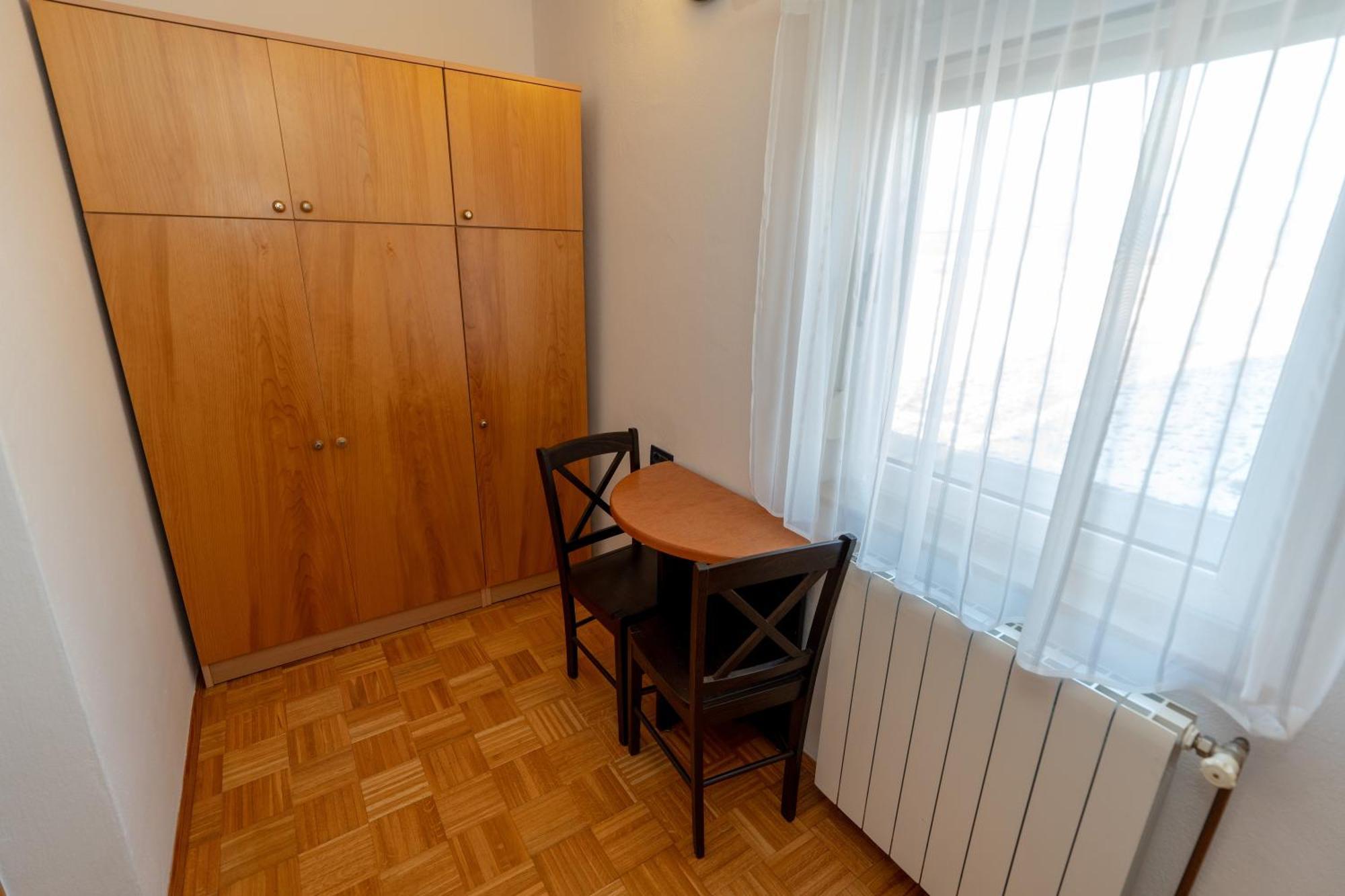 Apartman Miramare โอโทชาส ภายนอก รูปภาพ