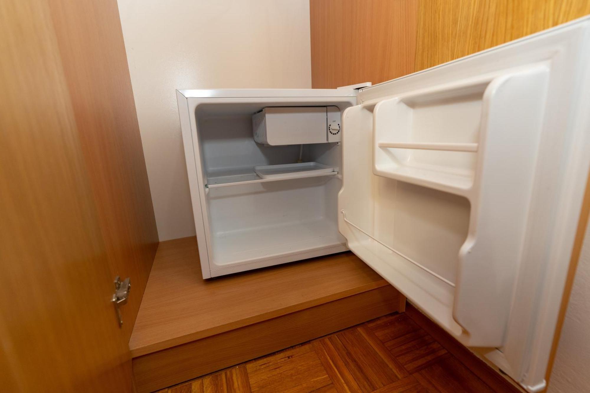 Apartman Miramare โอโทชาส ภายนอก รูปภาพ