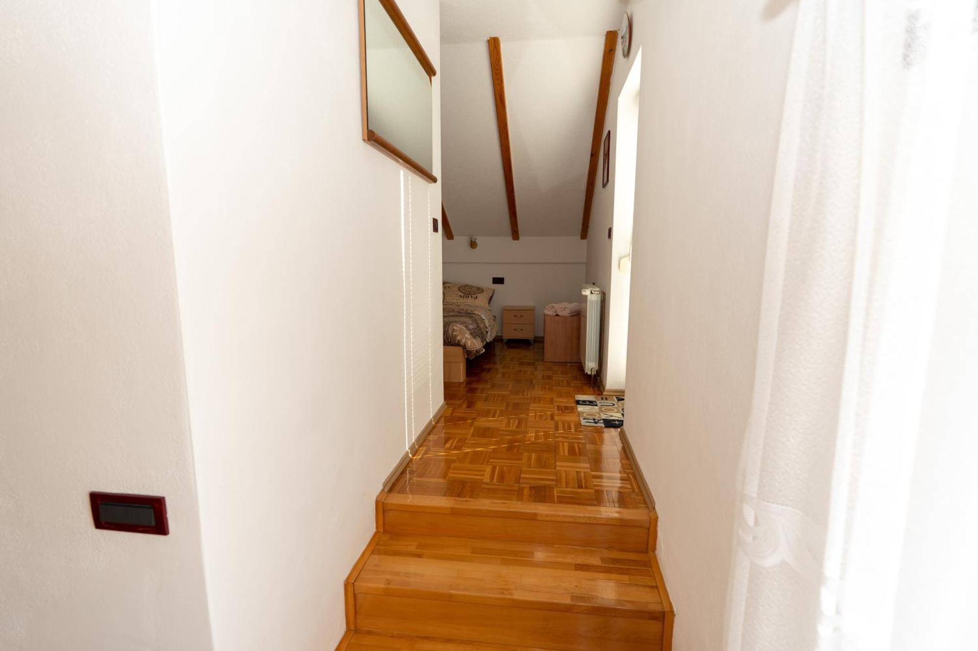 Apartman Miramare โอโทชาส ภายนอก รูปภาพ